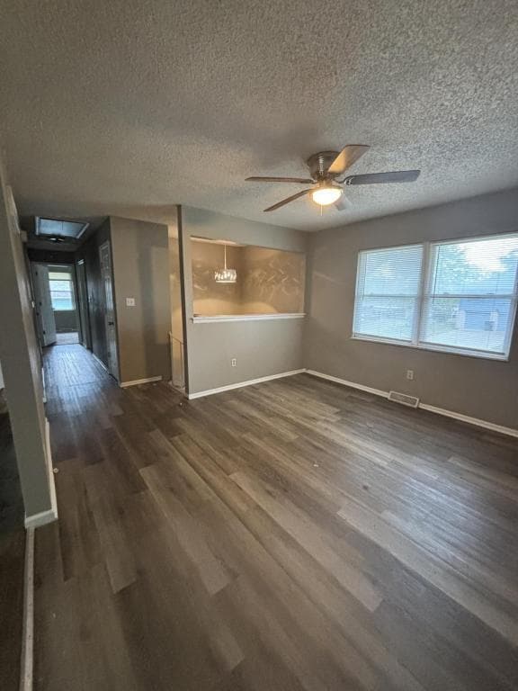 Photo - 2105 SW 5th St