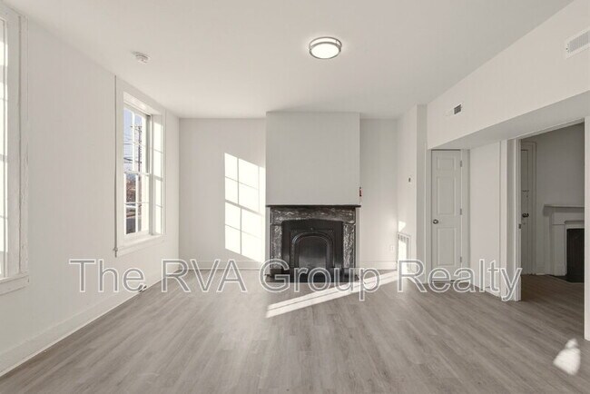 Photo - 27 S Jefferson St Unit A