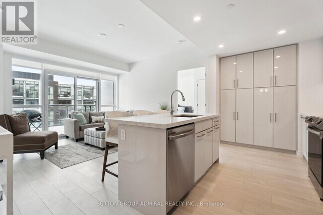 Photo - 415 Sea Ray Ave Unité 328