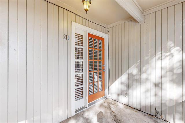 Photo - 5220 Fleetwood Oaks Ave Unit 210