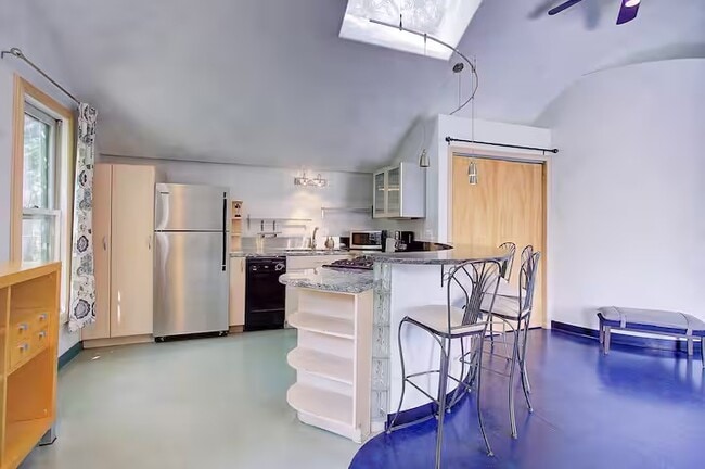 Photo - 1326 Detroit St Unidad Carriage House