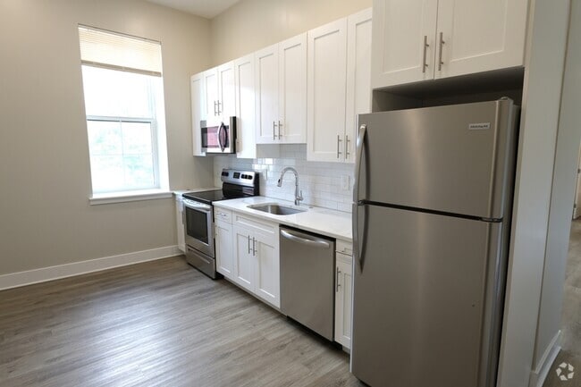 Building Photo - 4000 W Girard Ave Rental