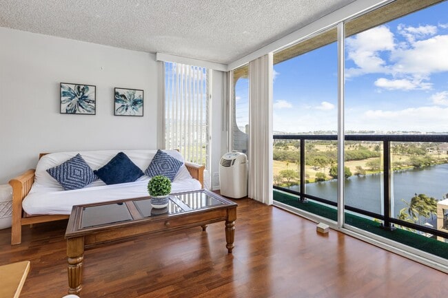 Building Photo - 444 Nahua St