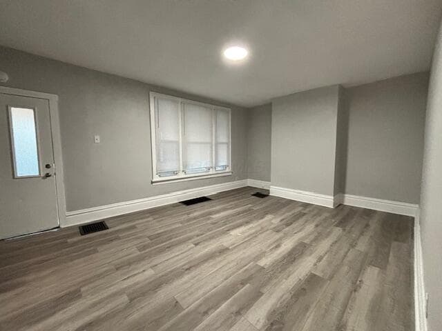 Photo - 823 Oakwood Ave