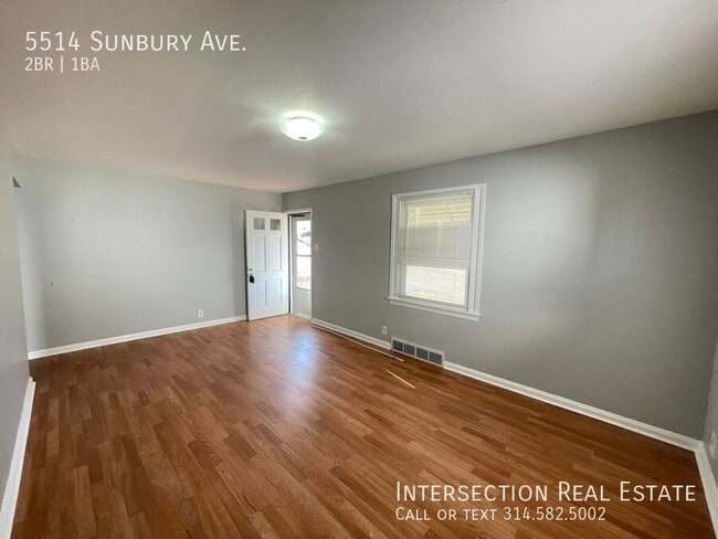 Photo - 5514 Sunbury Ave