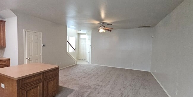 Photo - 706 Woodport Ln