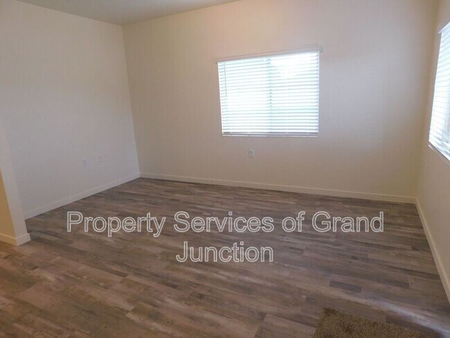 658 Brookwillow Dr Unit 5