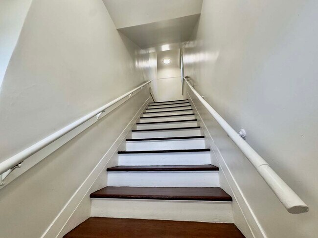 Photo - 1303 Adeline St Unit 1303