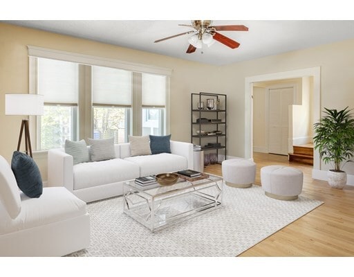 Building Photo - 22 Embassy Rd Unit 1