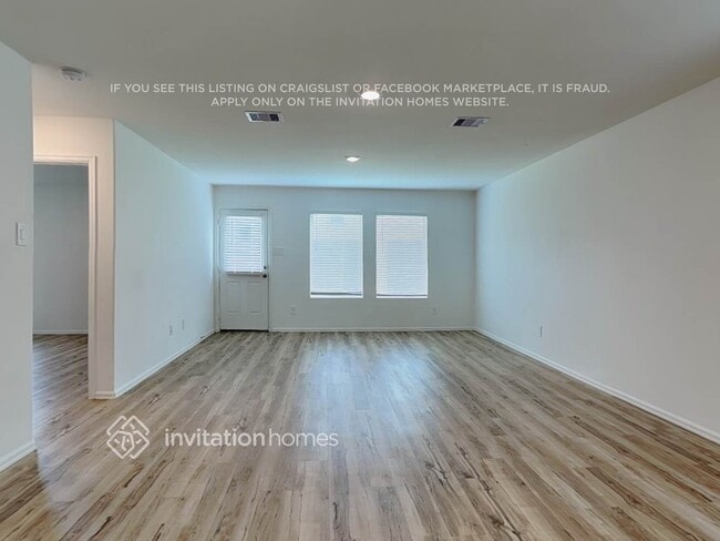 Photo - 18714 Mercer Fls Dr