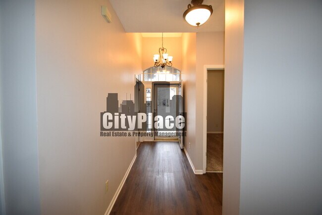 Photo - 10394 Lakeland Dr