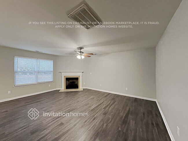 Photo - 1215 Pinehaven Ct