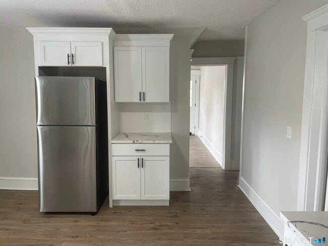 Photo - 82 Windsor St Unit 1