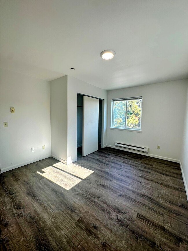 Photo - 533 Methow St Unidad #B