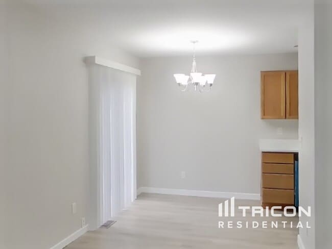 Photo - 217 81st Dr SE