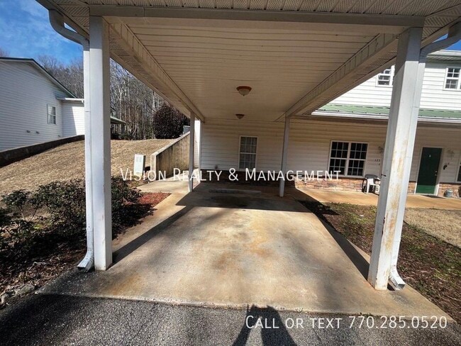 Photo - 123 Kaiser St