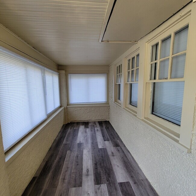 Spacious 2 Bedroom with detached 2 car garage