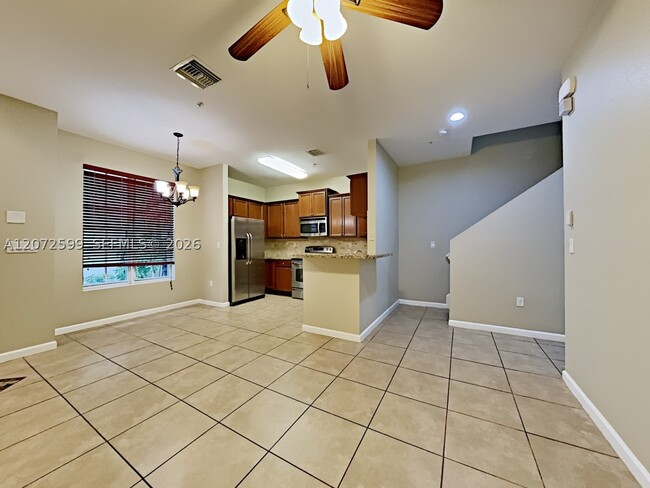 Photo - 167 SW 7th St