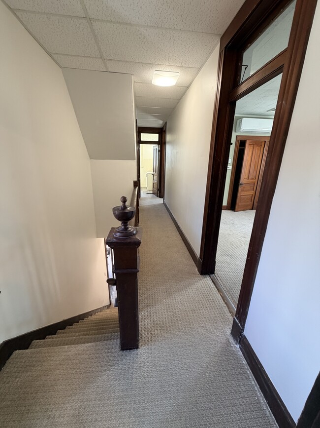 Building Photo - 514 N 12th St Unit 514 N 12th street Quincy Illinois 62301