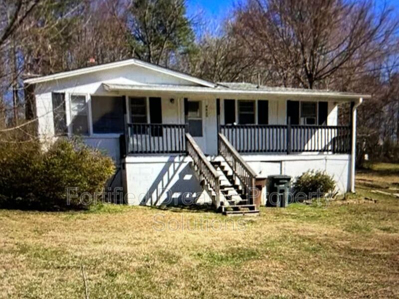 Photo - 4400 Voss Ave