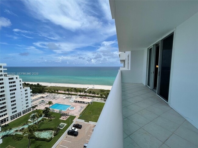 Photo - 5001 Collins Ave Unidad 15D