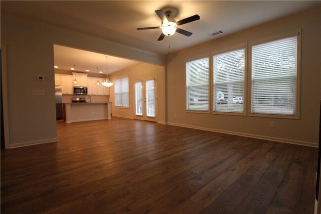 Photo - 5418 Long Branch Way