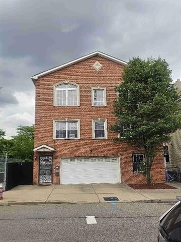 Building Photo - 289 Arlington Ave Unit 3