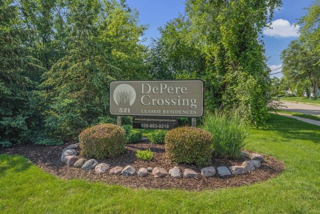 De Pere Crossing