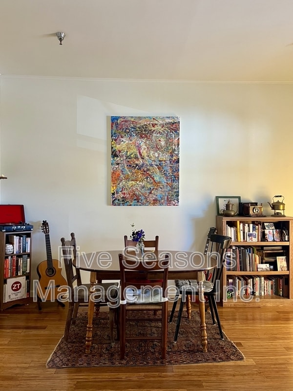 Building Photo - 194 North St