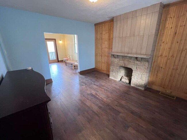 Photo - 131 Stamm Ave Unit 1