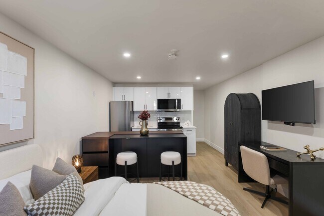 Photo - 129 Paxton Ln Unit 129