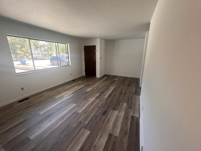 Photo - 3253 Castaneda Dr Unit A