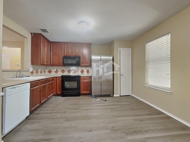 Photo - 13723 High Mesa Rd