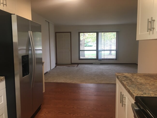 Photo - Updated Madison West, Three Bedroom, 1.5 Bathroom Duplex Unit 2017-01 Left