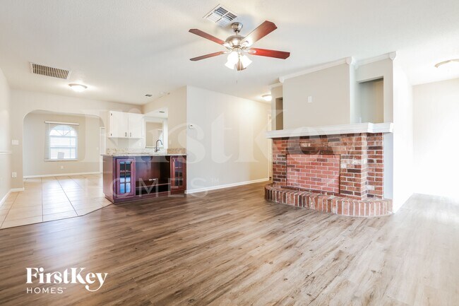 21019 Exmore Ave