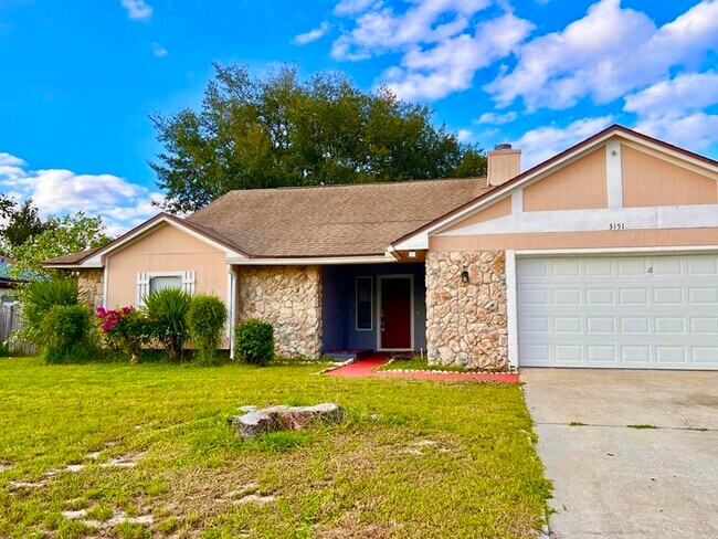 Photo - Spacious 3 bedroom 2 bath 2 car garage hom...