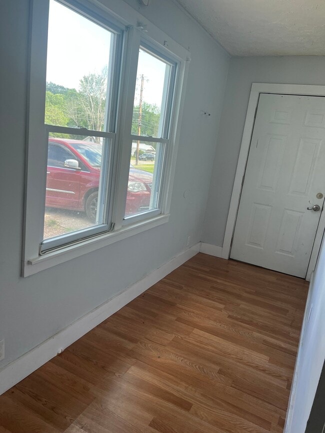 Photo - 1639 Anneta Rd