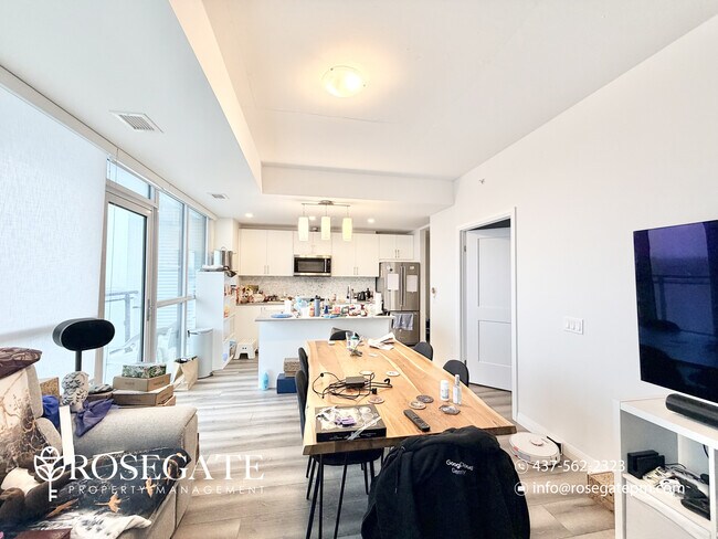 Photo - Spacious 2-Bedroom Condo with Balcony & Parking – Kitchener Unité 1502