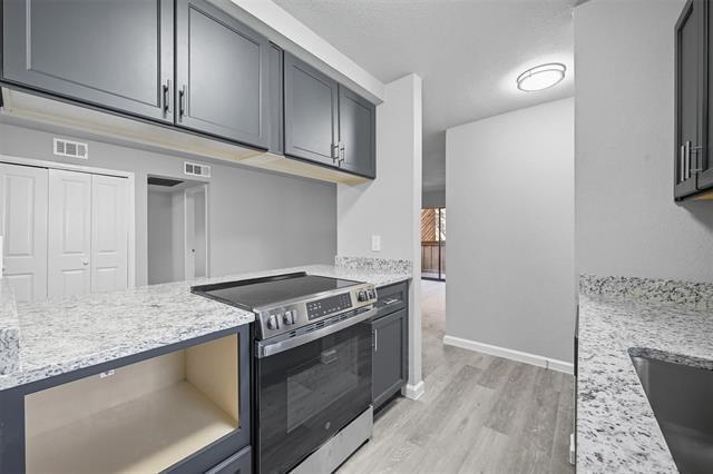 Building Photo - 8110 Skillman St Unit 1027