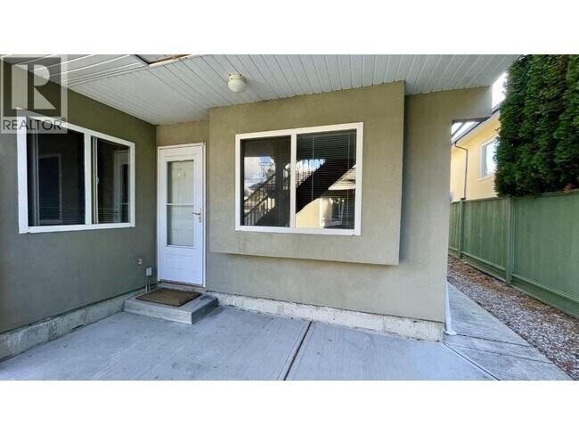 Photo - Ground Floor-80xx 17TH AVENUE