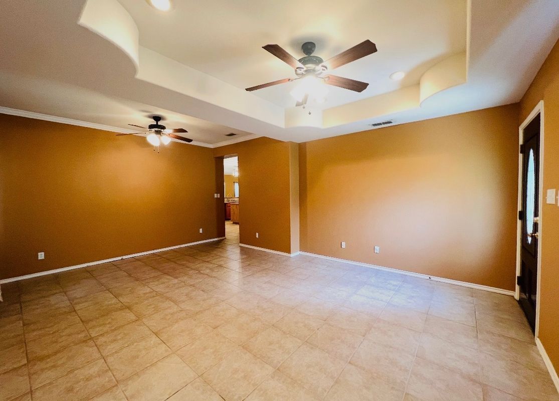 Photo - 2822 Regency Dr