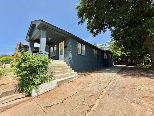 Building Photo - 509 W Hill St Rental