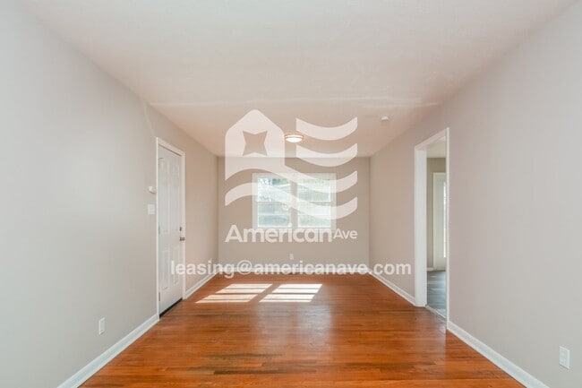 Photo - 3237 Barksdale Rd