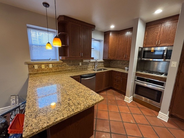 Kitchen - 5772 W Higgins Ave Unit 2