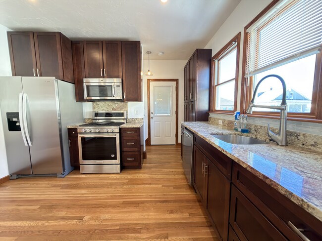 Photo - 36 Chipman St Unit 2