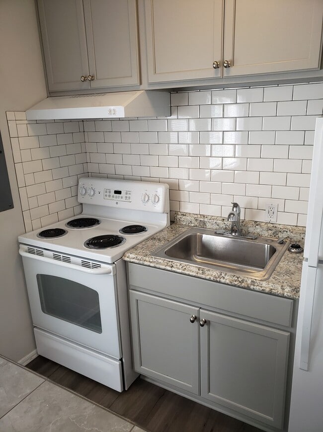 1224 S Proctor St Unidad B