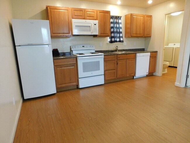 Photo - 1363 19th St Unit B