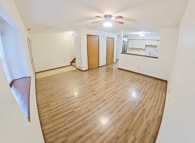 2548 Candlecrest Cir