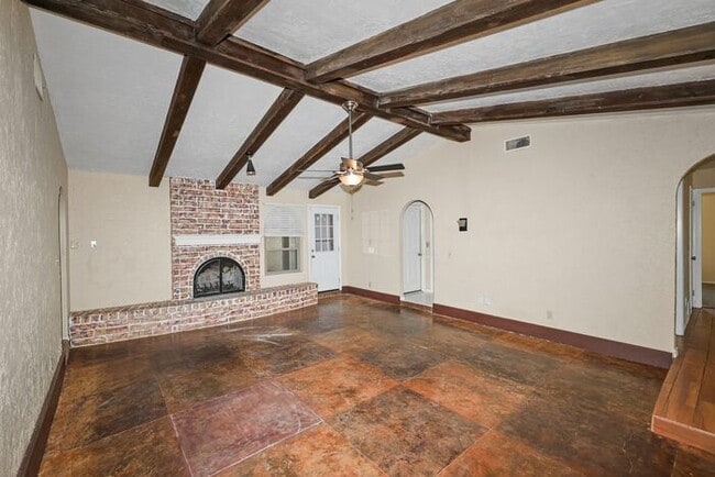 Photo - 5307 Winslow St