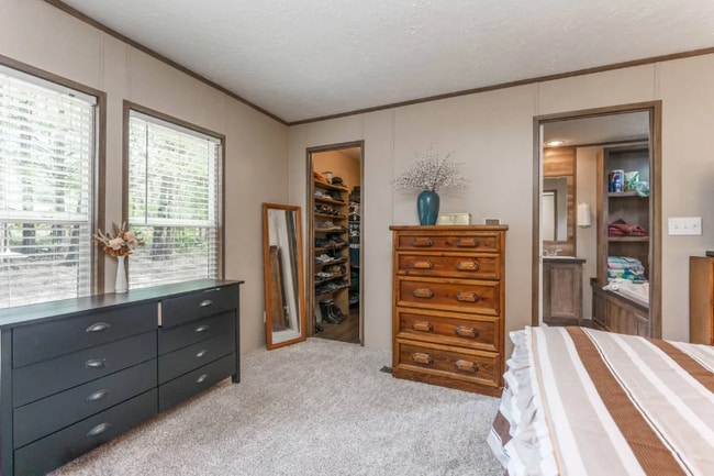 Photo - 1225 Holbert Cemetery Rd